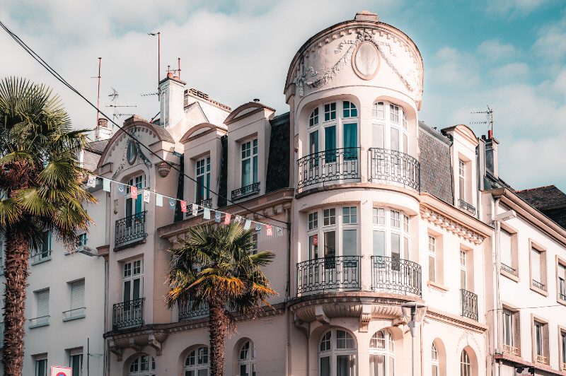 Architecture de la rue de Liège, dans le centre-ville de Lorient (Morbihan) - ©Lezbroz - LBST